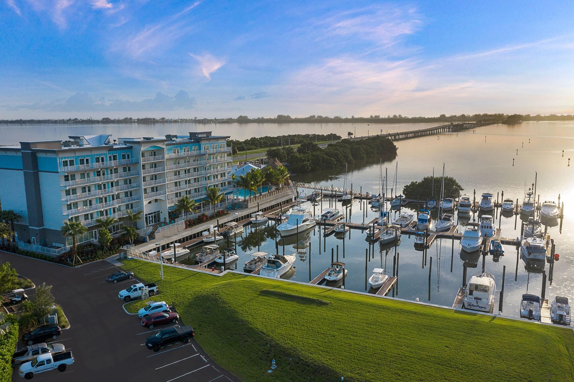 Compass Hotel By Margaritaville Anna Maria Sound Bradenton Eksteriør bilde